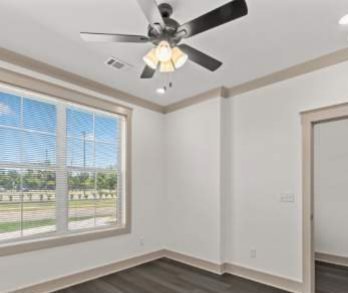 27th Street Townhouses: Bedroom