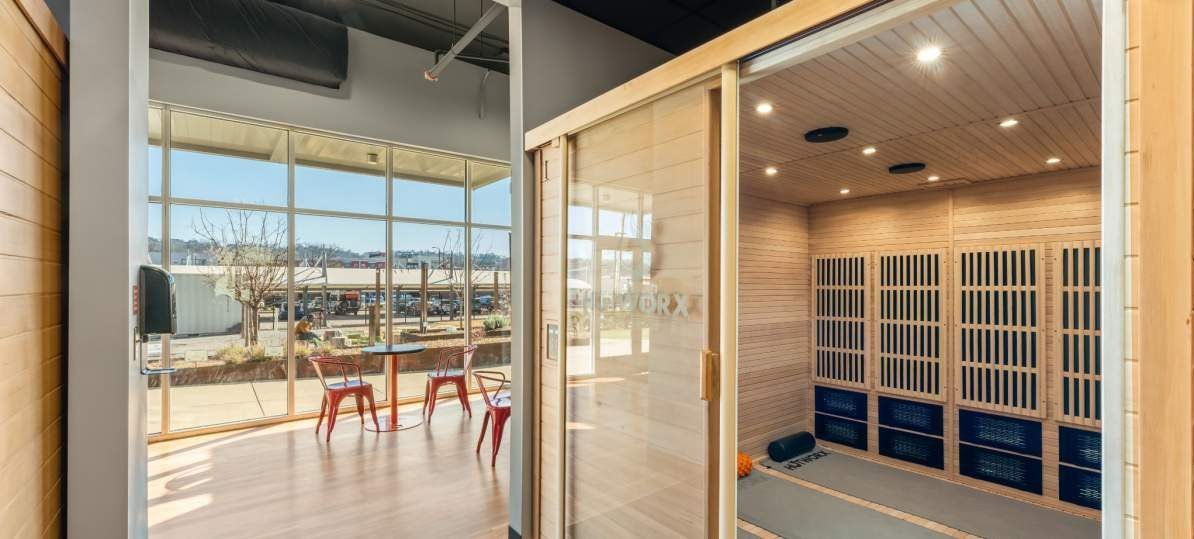 HOTWORX: Infrared studios / training zones